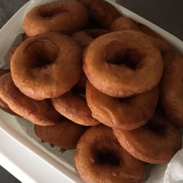 6 Doughnuts